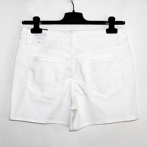 Talbots Relaxed Girlfriend Denim Short - Picture 2 of 15